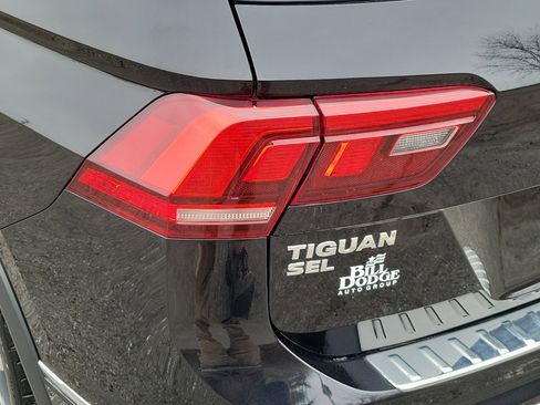 Used 2020 Volkswagen Tiguan SEL Premium R-Line AWD/4WD image 11