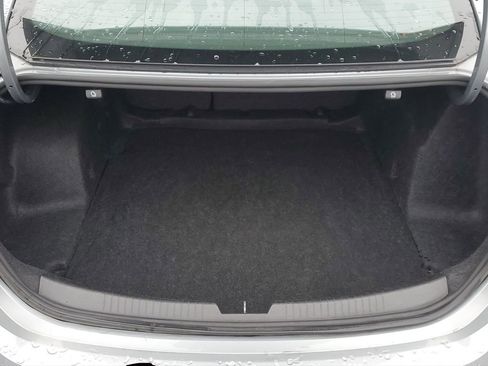 Used 2024 Chevrolet Malibu LT image 7