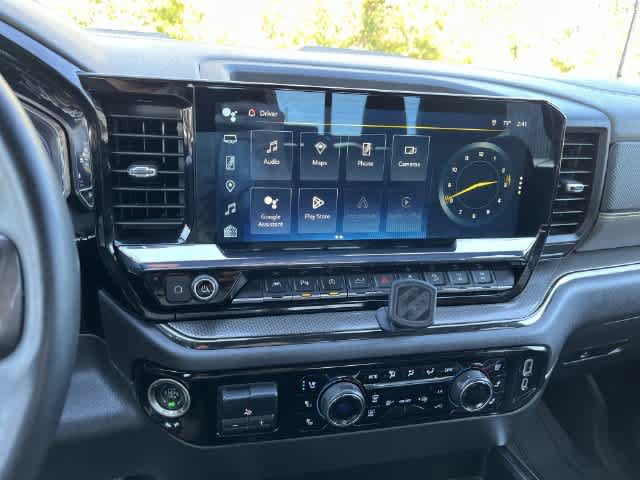 Used 2023 Chevrolet Silverado 1500 ZR2 w/ Technology Package AWD/4WD image 25