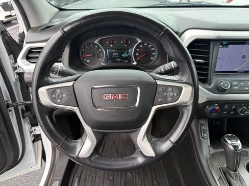 Used 2019 GMC Acadia SLT AWD/4WD image 19