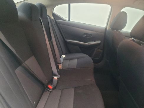 Used 2025 Nissan Sentra SV FWD image 19