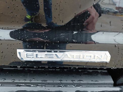 New 2026 GMC Canyon Elevation w/ Convenience Package image 31