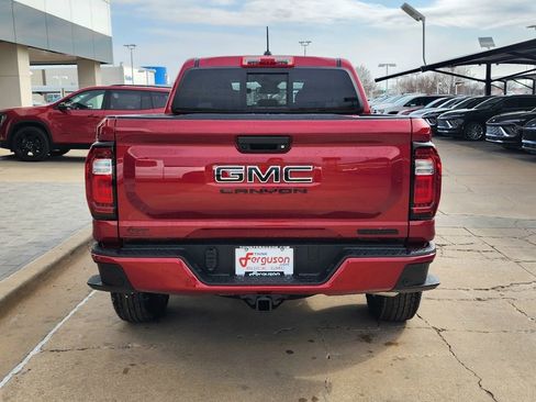 New 2026 GMC Canyon Elevation w/ Convenience Package image 5