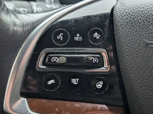 Used 2018 Cadillac Escalade Luxury image 15