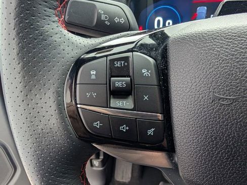 Used 2025 Ford Explorer ST-Line w/ ST-Line Street Pack image 10