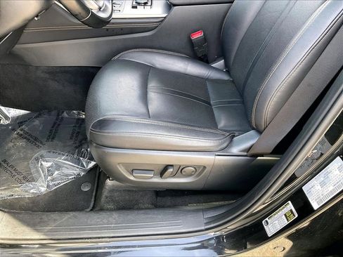 Used 2025 MAZDA CX-90 3.3 Turbo w/ Preferred Package image 35