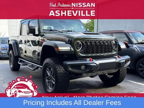 Used 2024 Jeep Gladiator Mojave w/ Safety Group AWD/4WD image 1