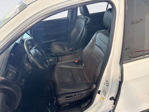 Used 2021 Honda Pilot Black Edition image 11