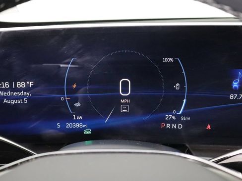 Used 2024 Cadillac Lyriq Tech AWD/4WD image 11