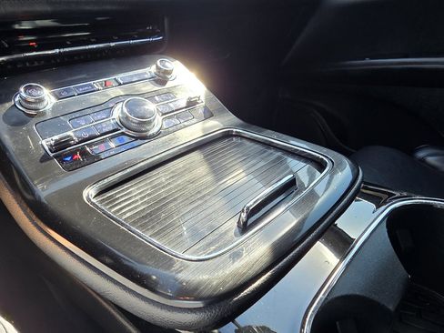 Used 2021 Lincoln Nautilus Reserve w/ Equipment Group 201A image 22