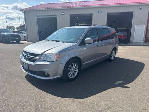Used 2019 Dodge Grand Caravan SXT FWD image 7