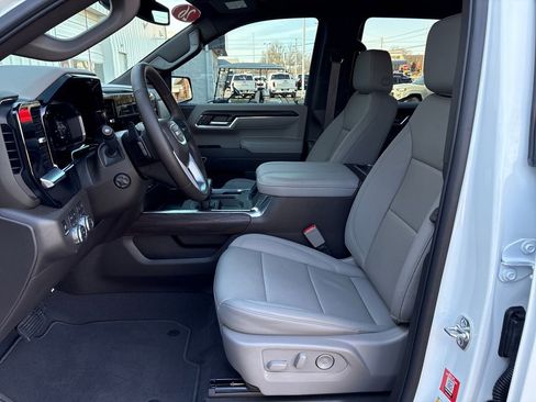 Certified 2026 GMC Sierra 1500 SLT w/ SLT Premium Plus Package image 16