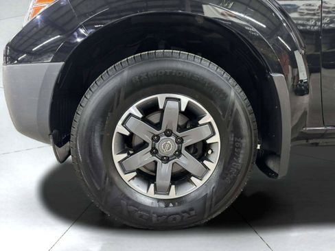 Used 2017 Nissan Frontier PRO-4X w/ Pro-4x Luxury Package AWD/4WD image 53