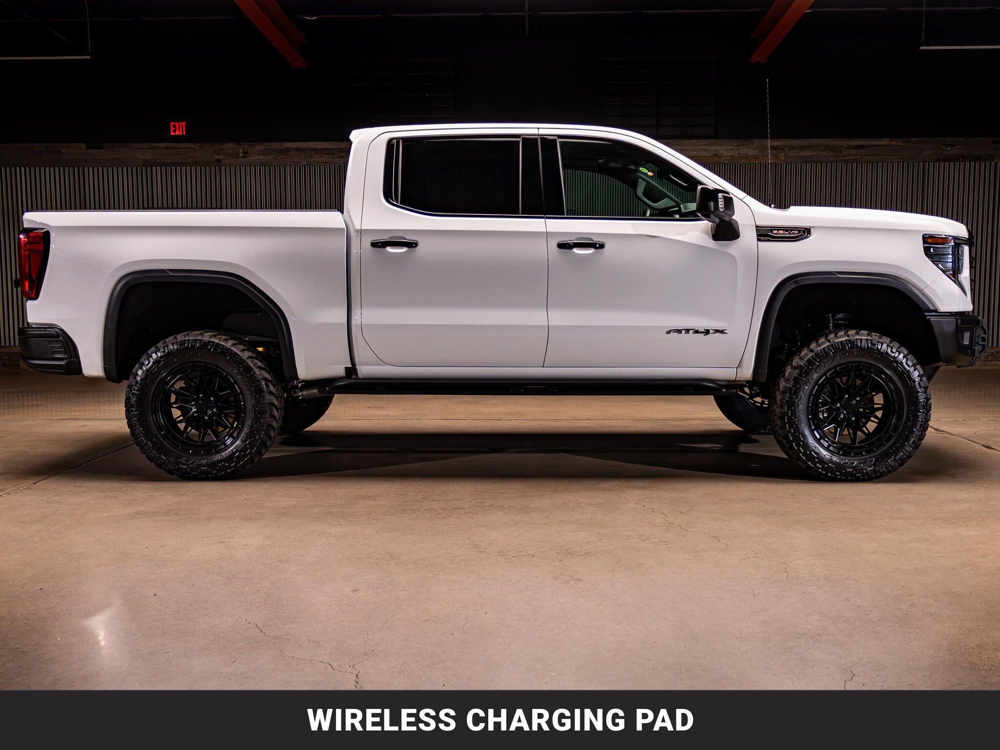 Used 2026 GMC Sierra 1500 AT4X w/ AT4X AEV Edition AWD/4WD image 11