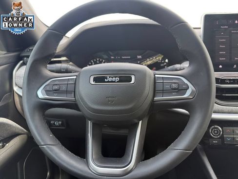 Used 2023 Jeep Compass Latitude AWD/4WD image 12