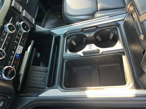 Used 2024 Ford F250 Platinum AWD/4WD image 49