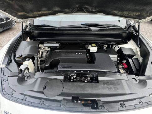 Used 2013 INFINITI JX35 AWD w/ Premium Pkg image 16