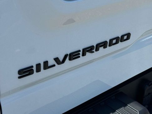 Used 2024 Chevrolet Silverado 1500 Custom w/ LPO, Dark Essentials Package AWD/4WD image 7
