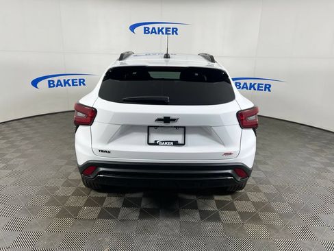 New 2026 Chevrolet Trax RS FWD image 4