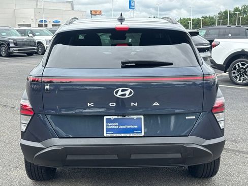 Used 2024 Hyundai Kona SEL AWD/4WD image 7