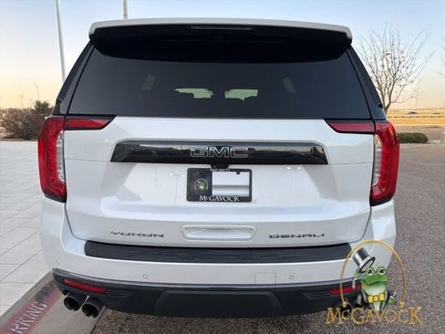 Used 2023 GMC Yukon Denali Ultimate w/ LPO, Floor Liner Package image 4