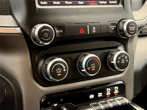 Used 2019 RAM 3500 Big Horn AWD/4WD image 55