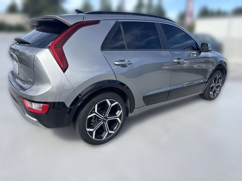 Certified 2023 Kia Niro EX Touring FWD image 6