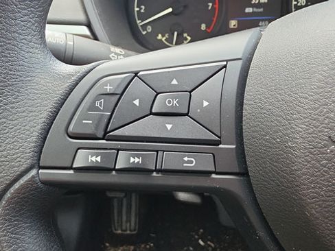 Certified 2025 Nissan Altima 2.5 S FWD image 12