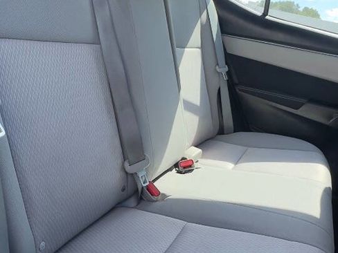 Used 2014 Toyota Corolla LE FWD image 12