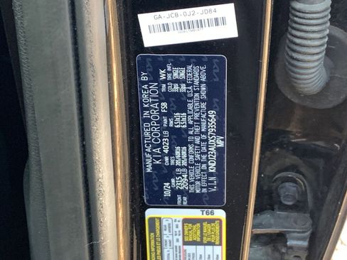 Used 2025 Kia Soul LX w/ LX Technology Package image 10