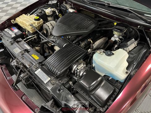 Used 1995 Chevrolet Impala SS RWD image 43