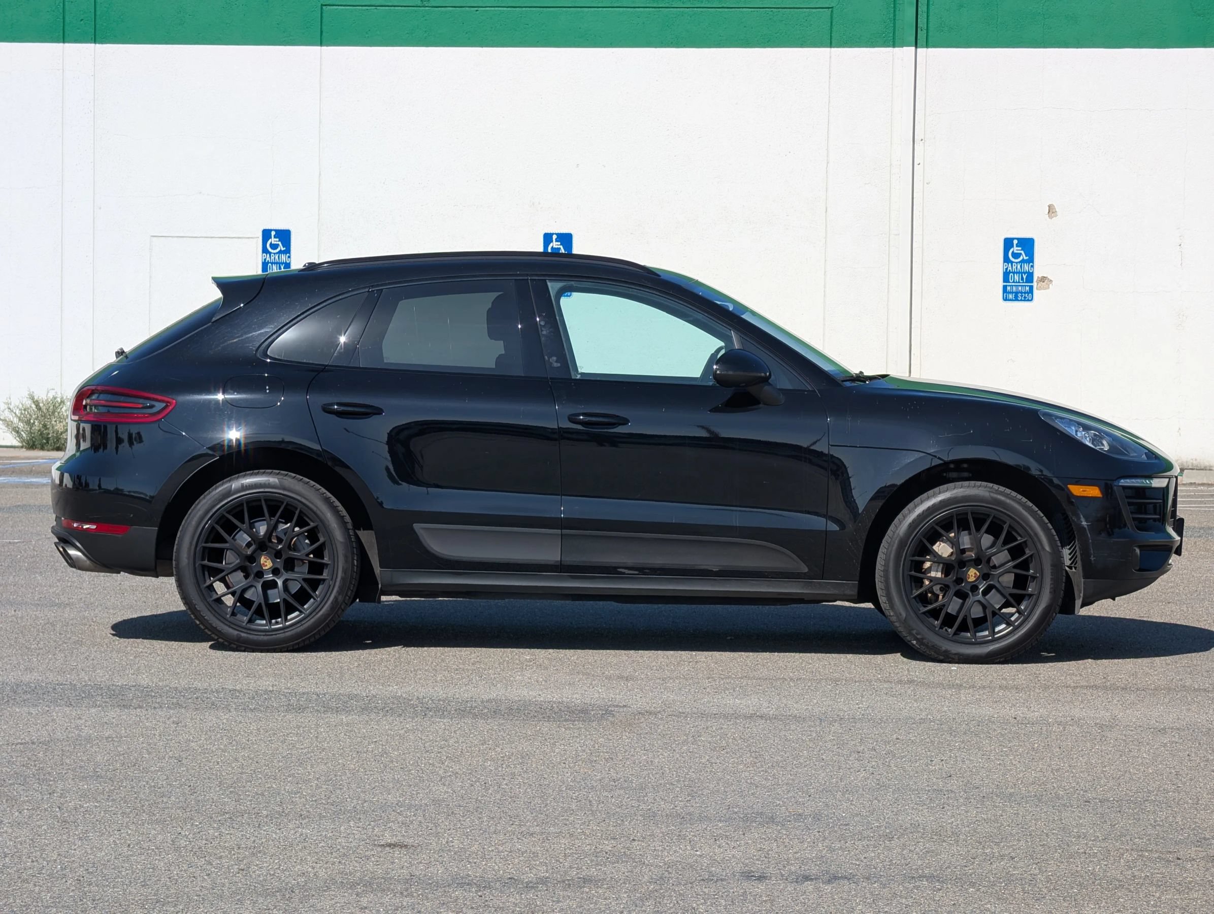 Used 2018 Porsche Macan S AWD/4WD image 7