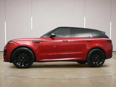 Used 2025 Land Rover Range Rover Sport Dynamic SE AWD/4WD image 25