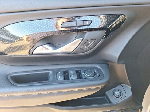 Used 2024 GMC Terrain AT4 w/ Infotainment Package II image 18