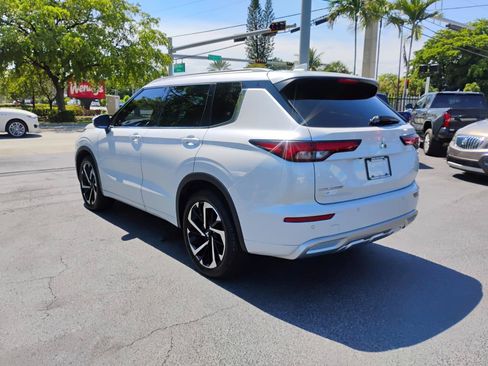 Used 2022 Mitsubishi Outlander SEL FWD image 4