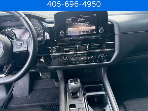 Used 2023 Nissan Pathfinder Rock Creek AWD/4WD image 22
