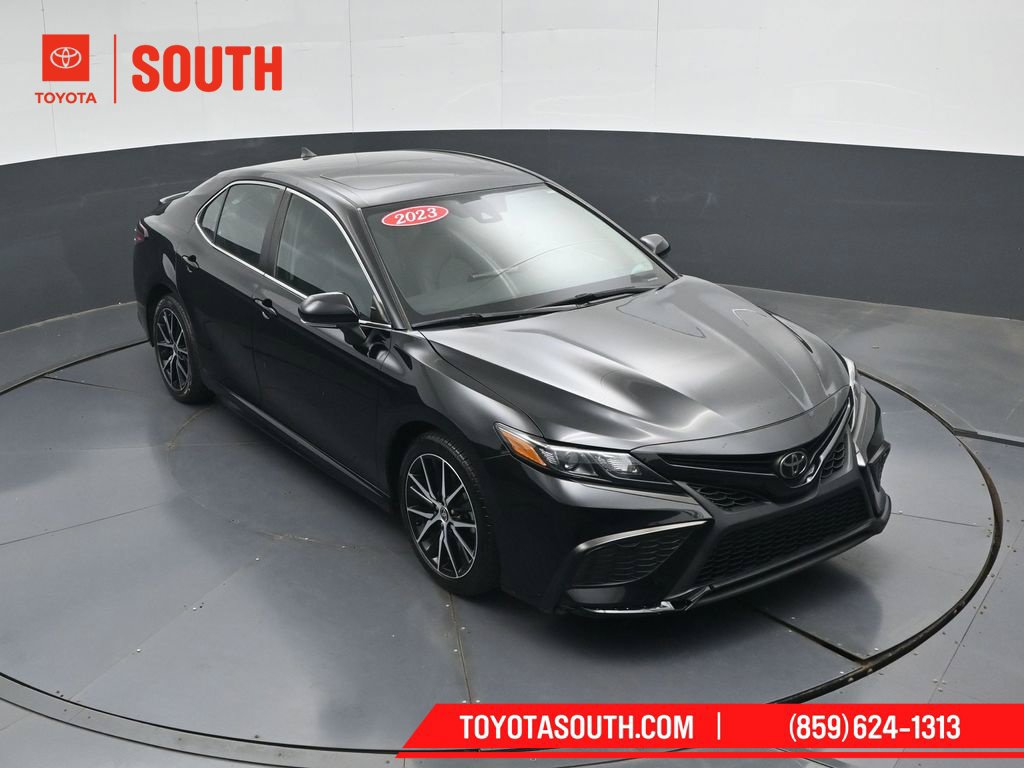 Used 2023 Toyota Camry SE w/ Convenience Package FWD image 48