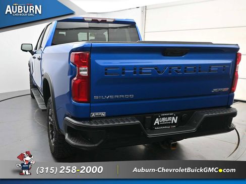 Used 2022 Chevrolet Silverado 1500 ZR2 AWD/4WD image 4