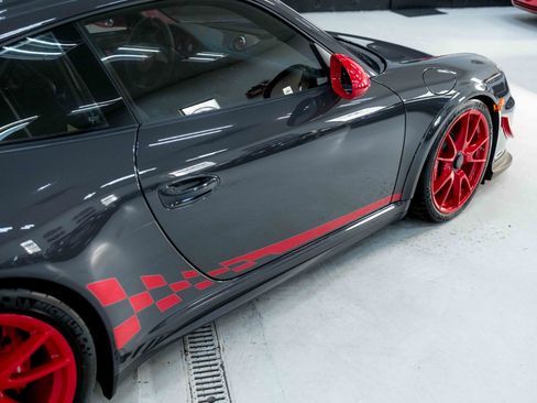Used 2011 Porsche 911 GT3 RS image 21