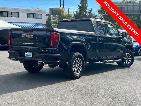 Used 2023 GMC Sierra 1500 AT4 image 5