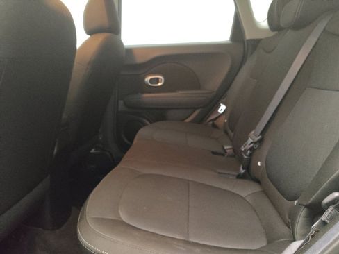 Used 2019 Kia Soul w/ Option Group 020 FWD image 18