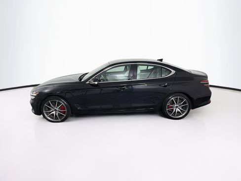 Used 2025 Genesis G70 2.5T RWD image 4