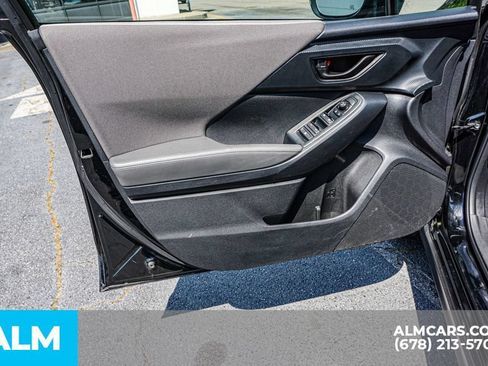 Used 2025 Subaru Crosstrek 2.5i Premium AWD/4WD image 47