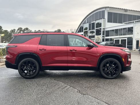 Used 2024 Chevrolet Traverse RS w/ LPO, Floor Liner Package image 11