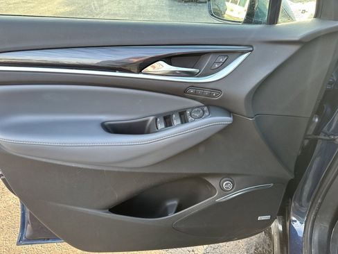 Used 2023 Buick Enclave Premium w/ Experience Buick Package image 17