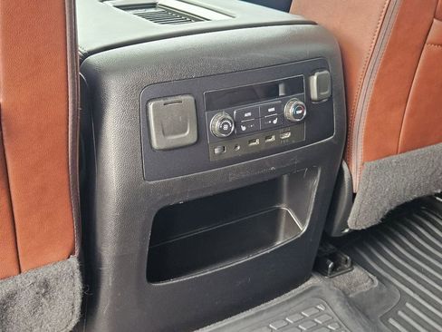 Used 2020 Chevrolet Tahoe Premier w/ Premier Plus Edition image 32