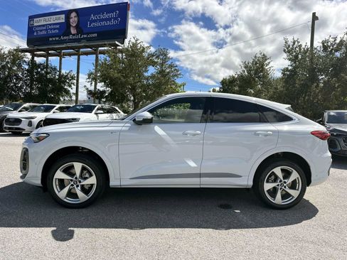 New 2025 Audi Q5 Prestige image 7
