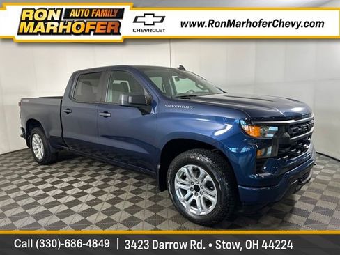 Used 2023 Chevrolet Silverado 1500 Custom image 1