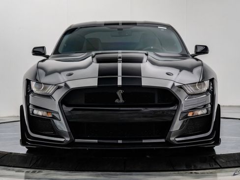 Used 2020 Ford Mustang Shelby GT500 w/ Technology Package RWD image 29