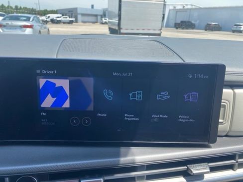 Used 2024 Hyundai Santa Fe SEL image 22